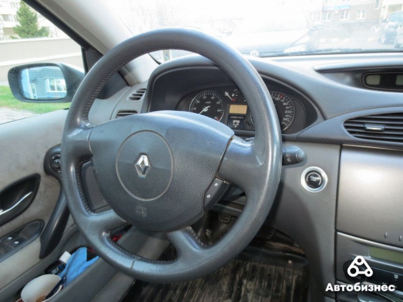 "Взял с мотором, с которым покупать было нельзя". Мнение владельца Renault Laguna II
