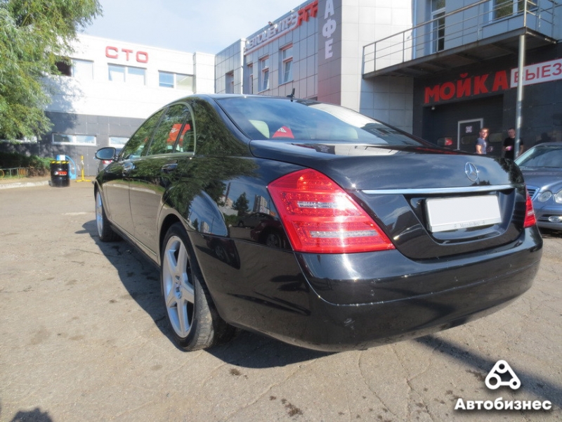 Какие проблемы подкидывает подержанный Mercedes W221?