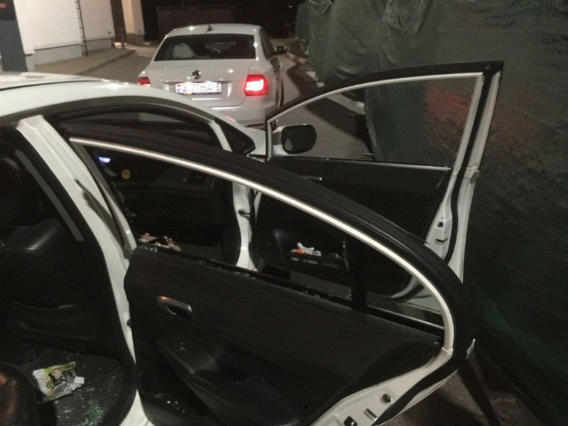 Видео: в Минске ОМОН размолотил Honda. Рассказ пострадавших