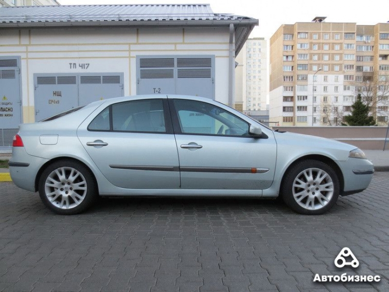 "Взял с мотором, с которым покупать было нельзя". Мнение владельца Renault Laguna II