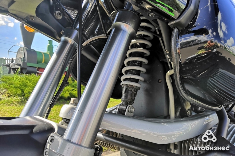 С "литром" на "дальняк". Сравнительный тест Kawasaki KLV1000 и BMW R1150GS