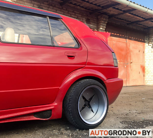 Парень из Гродно сам сделал уникальные диски для своего VW Golf