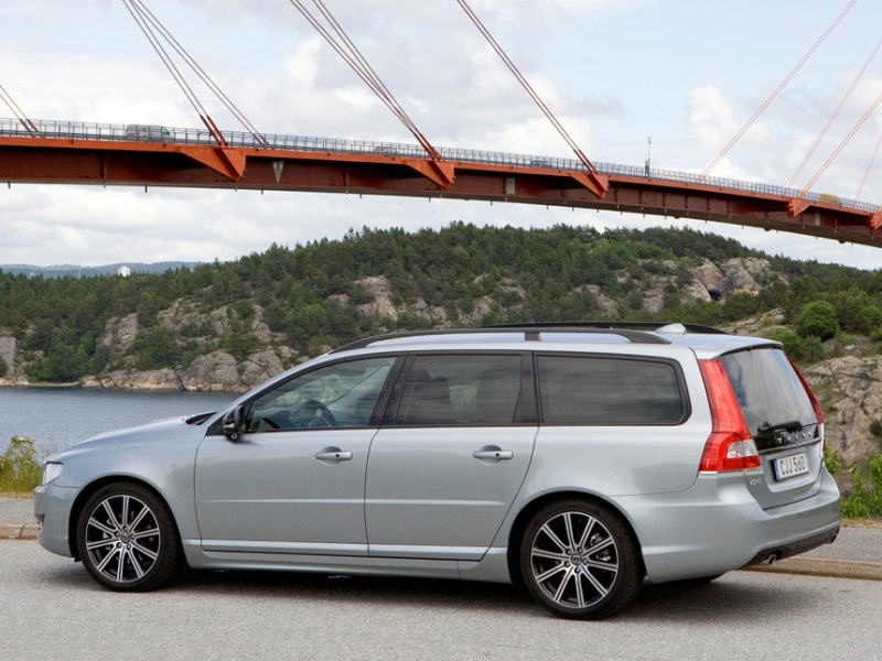 Что надо знать, выбирая между дизельными Citroёn С5 и Volvo V70